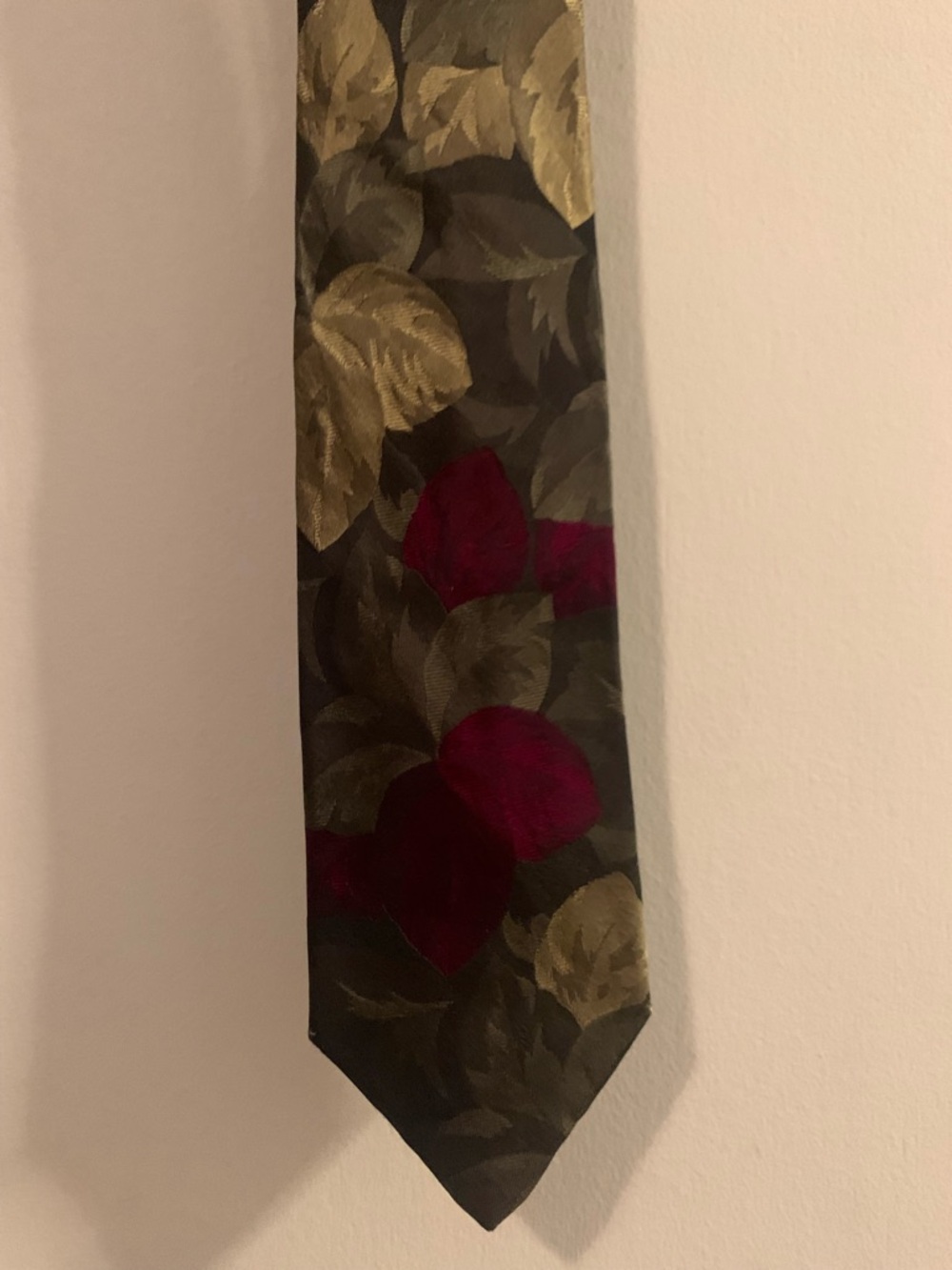 Hugo Boss Floral Silk Tie